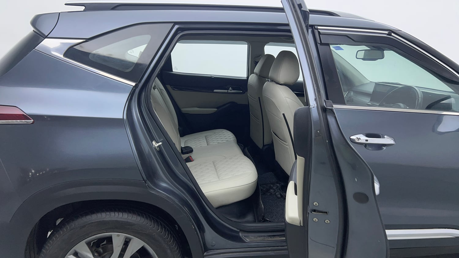 Used 2020 Kia Seltos HTX IVT 1.5 Petrol Automatic interior RIGHT SIDE REAR DOOR CABIN VIEW