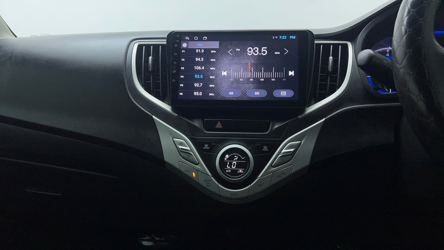 Used 2018 Maruti Suzuki Baleno Zeta 1.2 Petrol Manual interior MUSIC SYSTEM & AC CONTROL VIEW