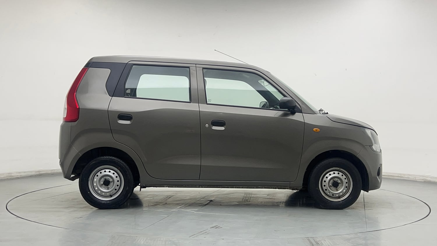 Used 2022 Maruti Suzuki Wagon R LXI 1.0 Petrol Manual exterior RIGHT SIDE VIEW
