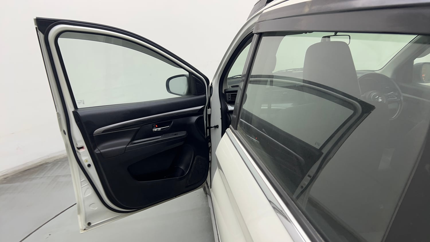 Used 2021 Maruti Suzuki XL6 Zeta MT Petrol Petrol Manual interior LEFT FRONT DOOR OPEN VIEW