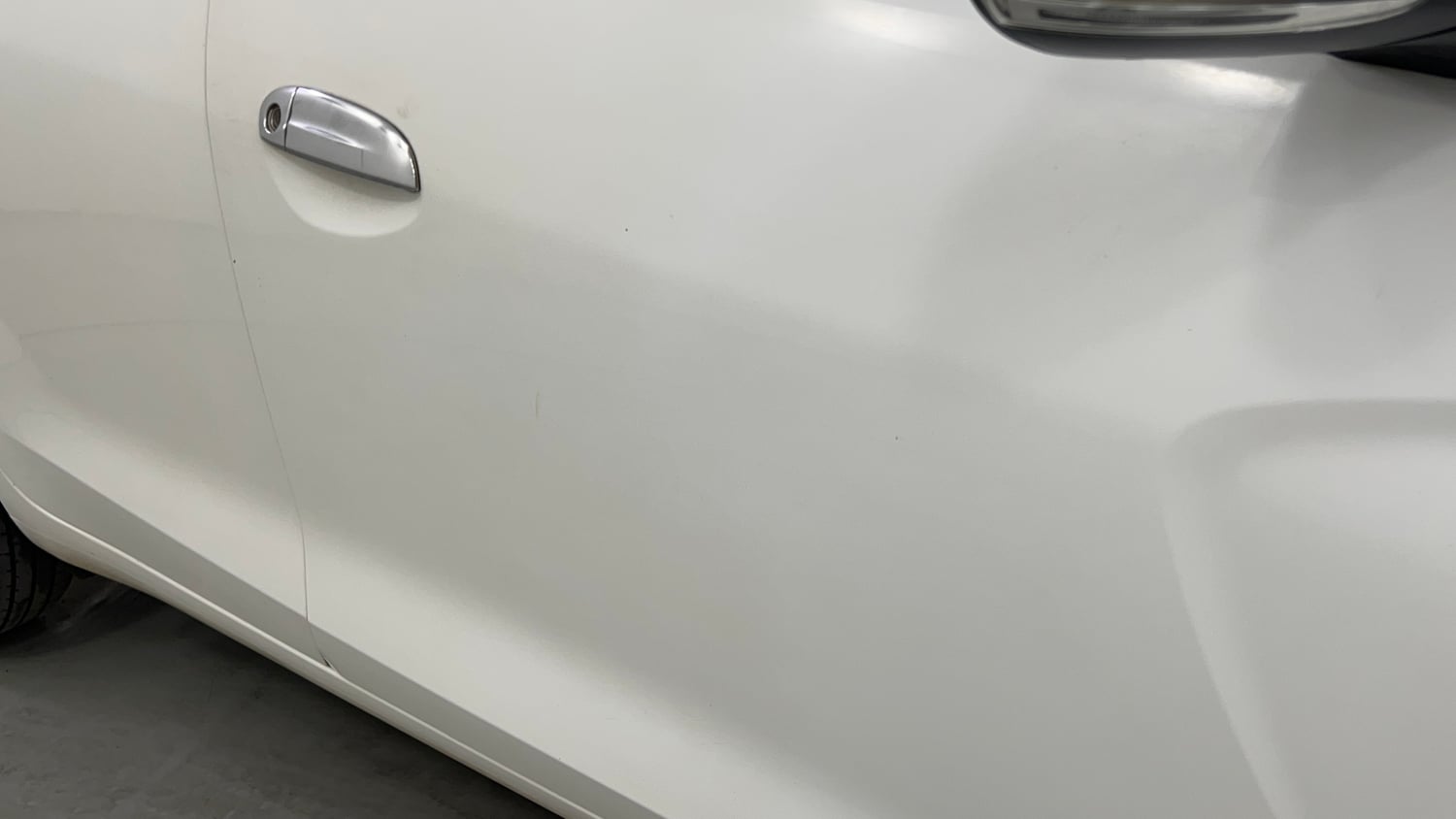 Used 2018 Hyundai Santro Asta Petrol Manual dents MINOR SCRATCH