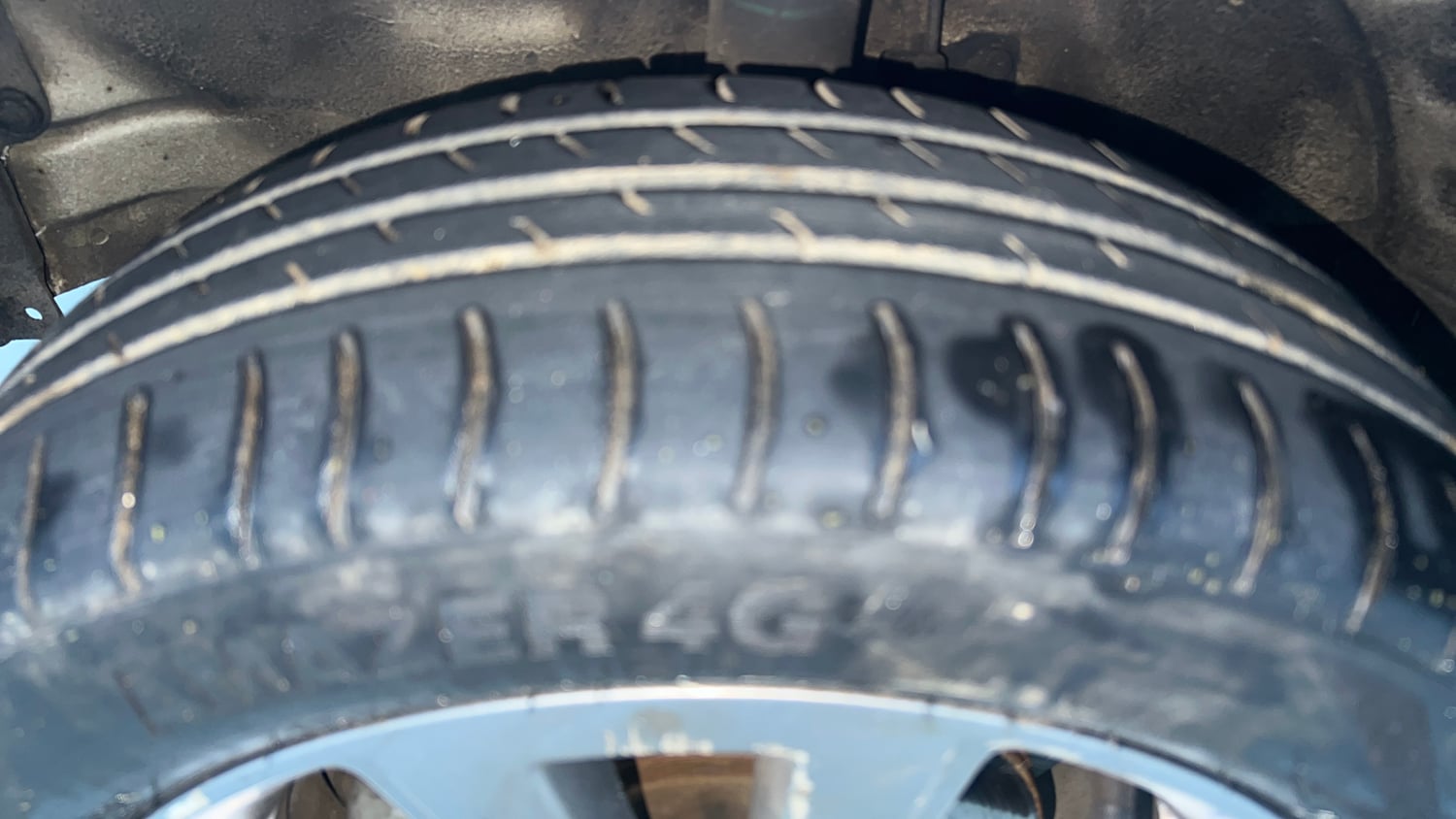 Used 2017 Maruti Suzuki Wagon R VXI+ Petrol Manual tyres LEFT FRONT TYRE TREAD VIEW