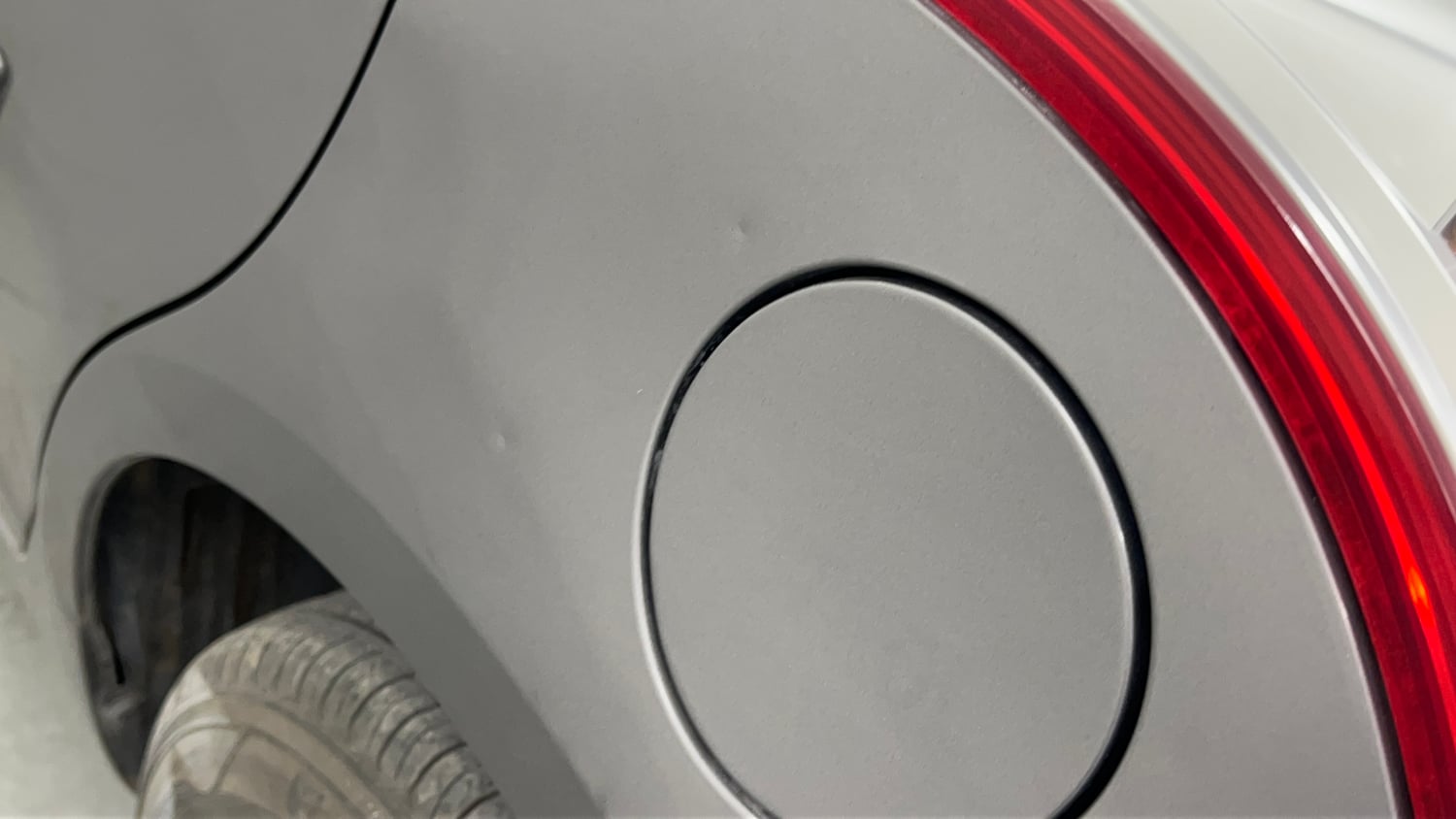Used 2012 Maruti Suzuki Swift VXi Petrol Manual dents MINOR SCRATCH