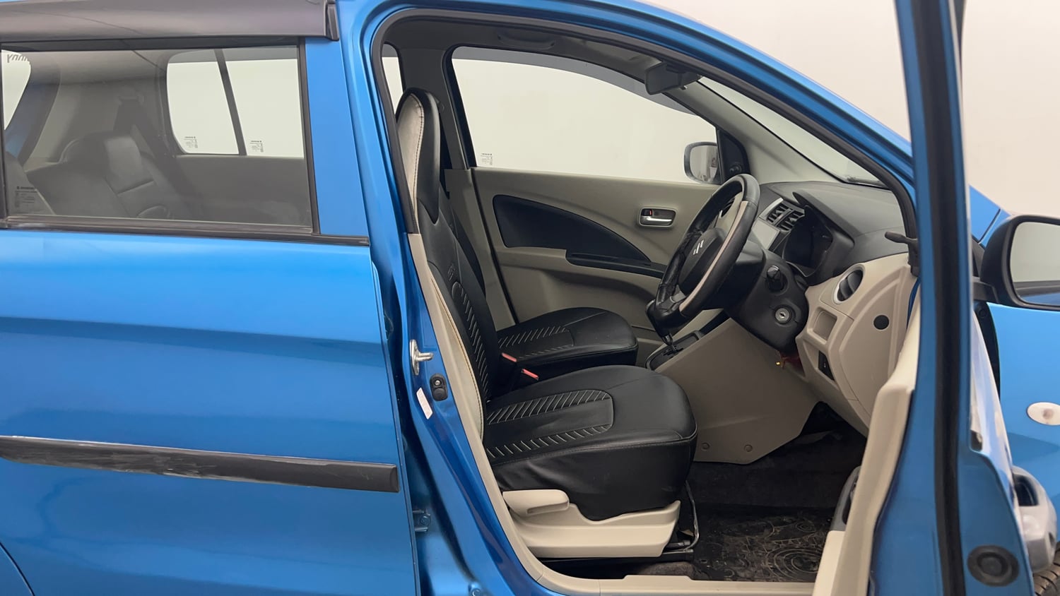 Used 2016 Maruti Suzuki Celerio VXi AMT Petrol Automatic interior RIGHT SIDE FRONT DOOR CABIN VIEW