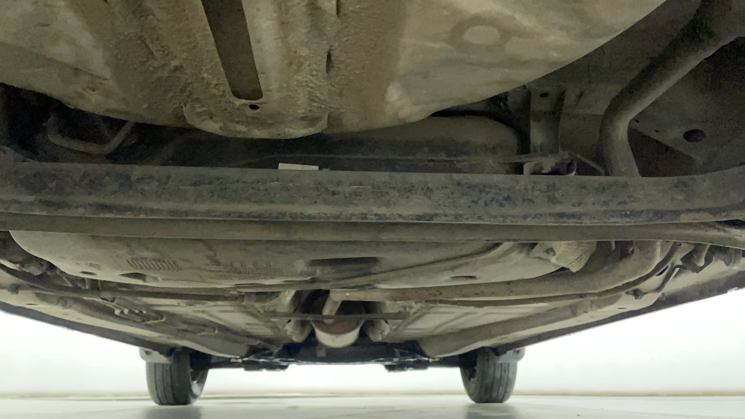Used 2016 Maruti Suzuki Baleno Delta 1.2 Petrol Manual extra REAR UNDERBODY VIEW (TAKEN FROM REAR)