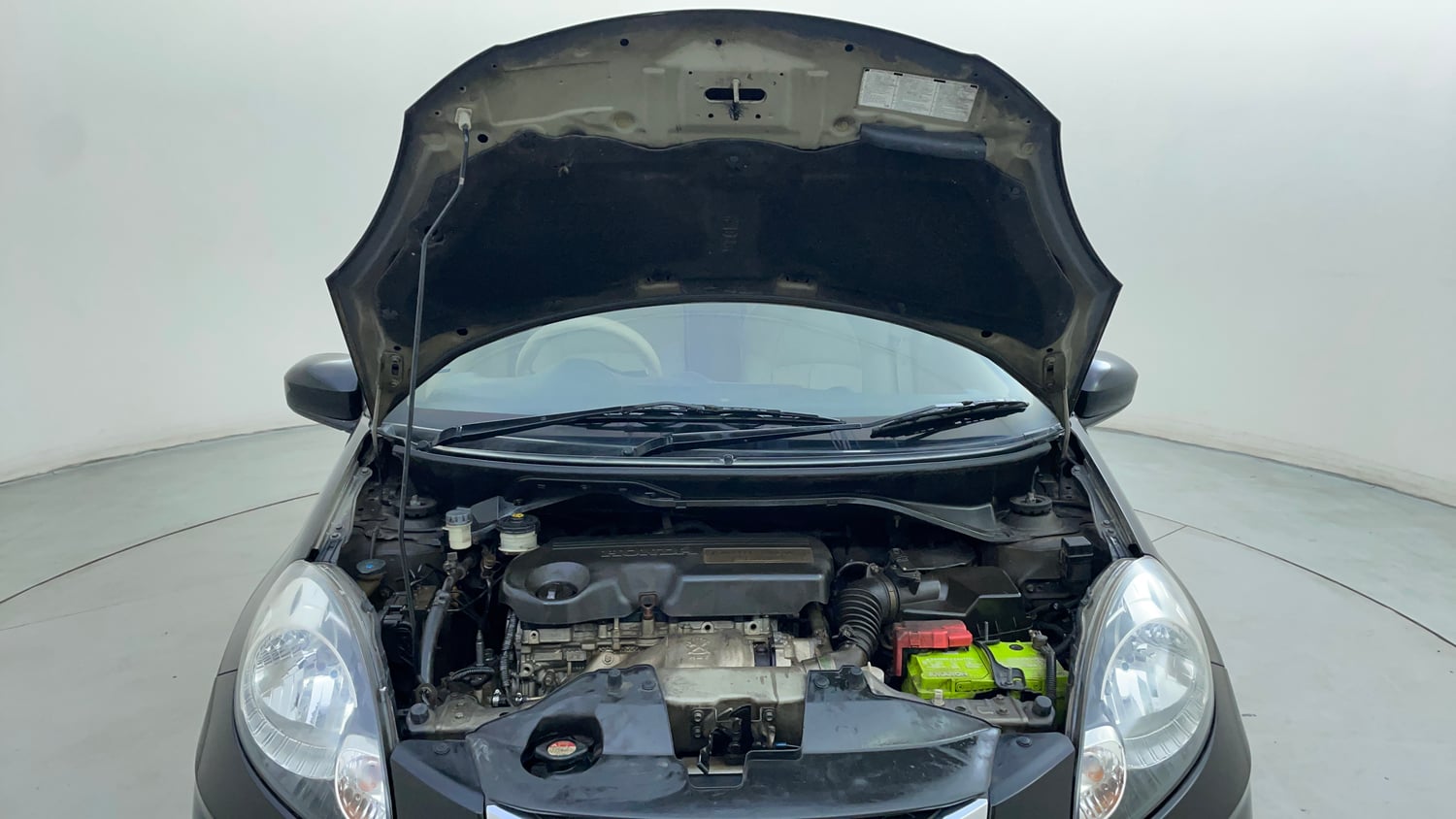 Used 2014 Honda Amaze 1.5 S i-DTEC Diesel Manual engine ENGINE & BONNET OPEN FRONT VIEW