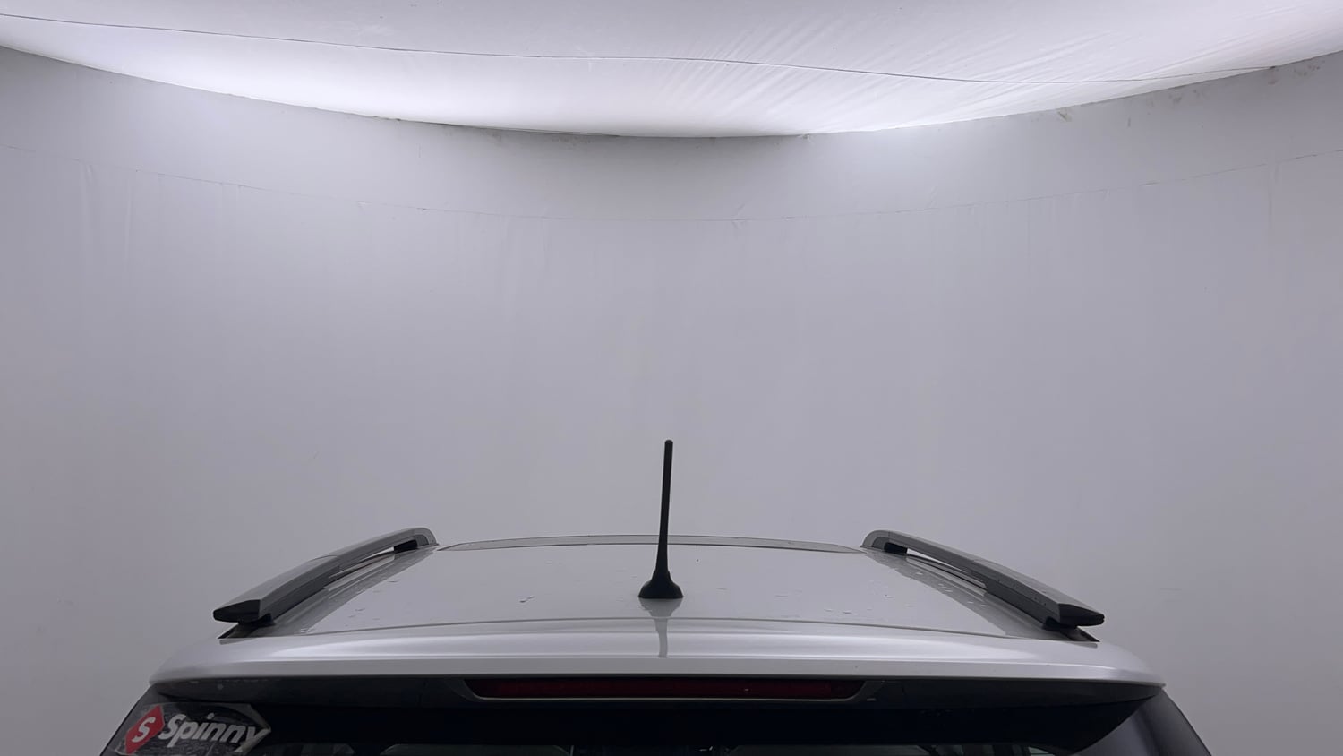 Used 2021 Mahindra XUV 300 W8 (O) 1.2 Petrol Petrol Manual exterior EXTERIOR ROOF VIEW