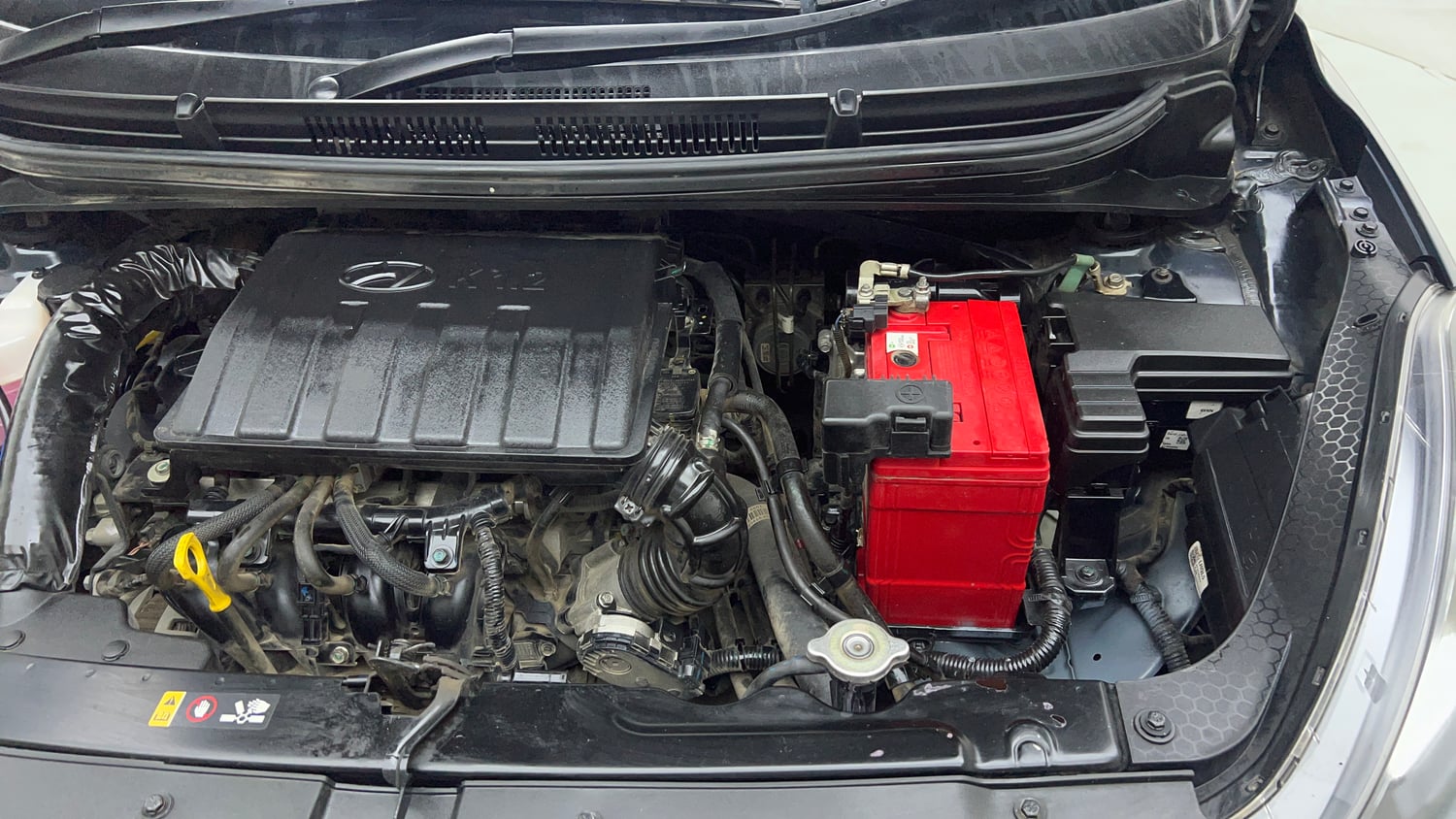 Used 2023 Hyundai Aura SX 1.2 CNG Cng Manual engine ENGINE LEFT SIDE VIEW