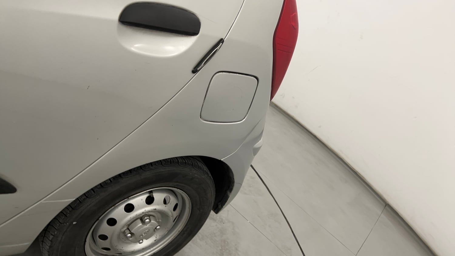Used 2014 Hyundai i10 Magna 1.1 iRDE2 Petrol Manual dents MINOR DENT