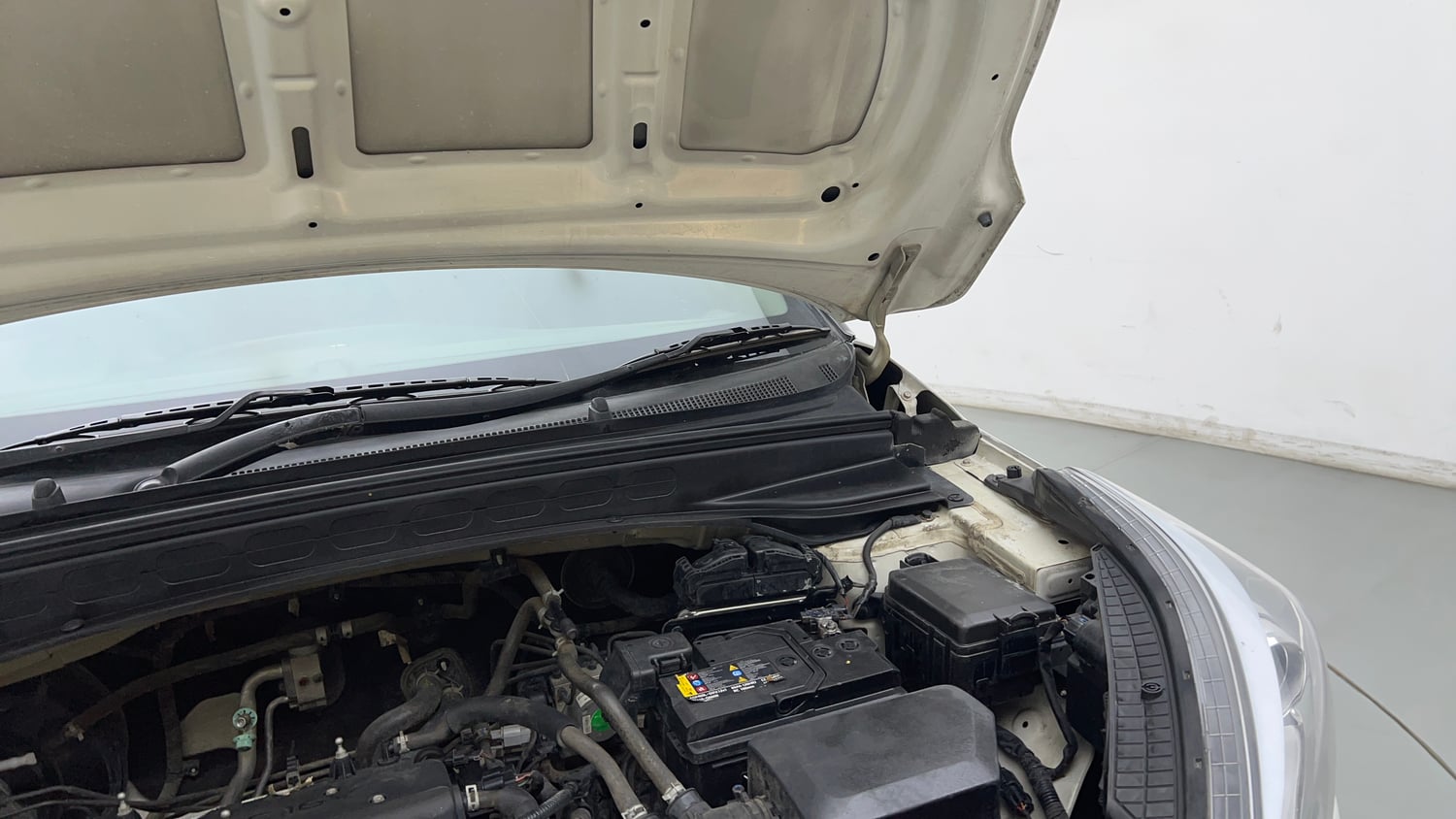 Used 2018 Hyundai Creta SX Plus 1.6 AT Petrol Petrol Automatic engine ENGINE LEFT SIDE HINGE & APRON VIEW