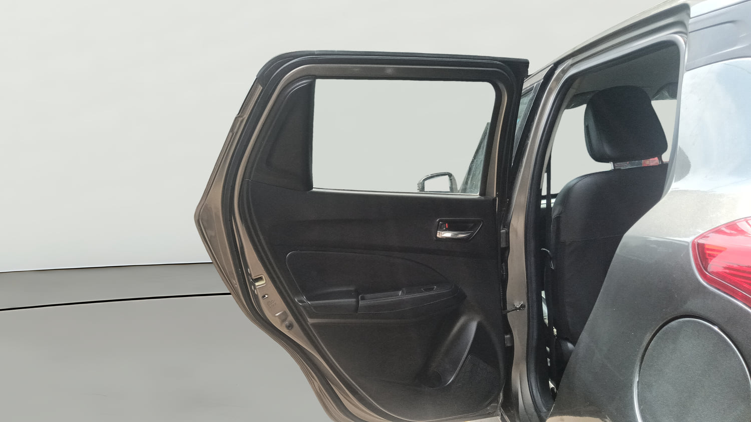 Used 2019 Maruti Suzuki Swift ZXi Petrol Manual interior LEFT REAR DOOR OPEN VIEW