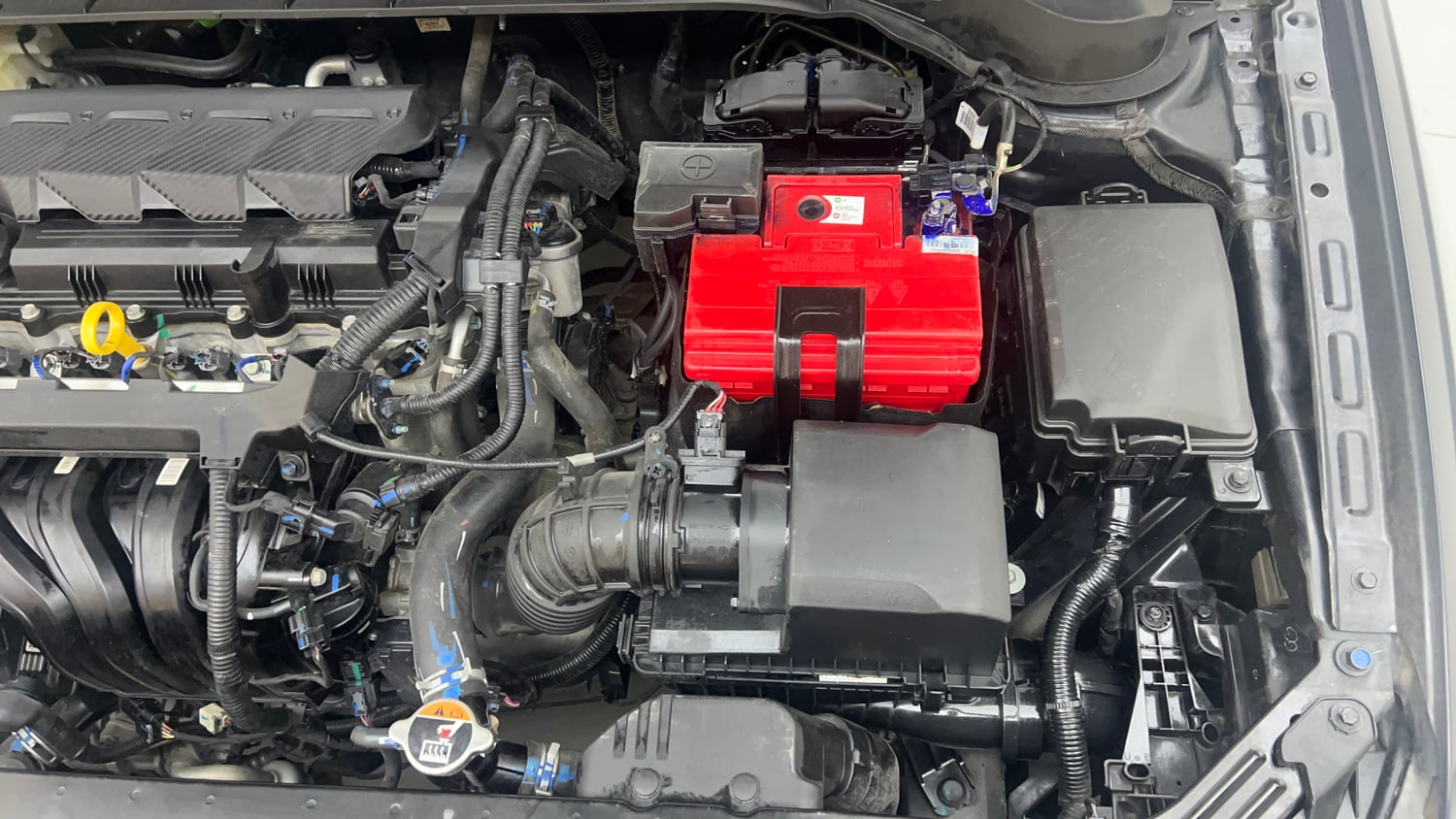 Used 2024 Hyundai Verna SX 1.5 Petrol MT Petrol Manual engine ENGINE LEFT SIDE VIEW