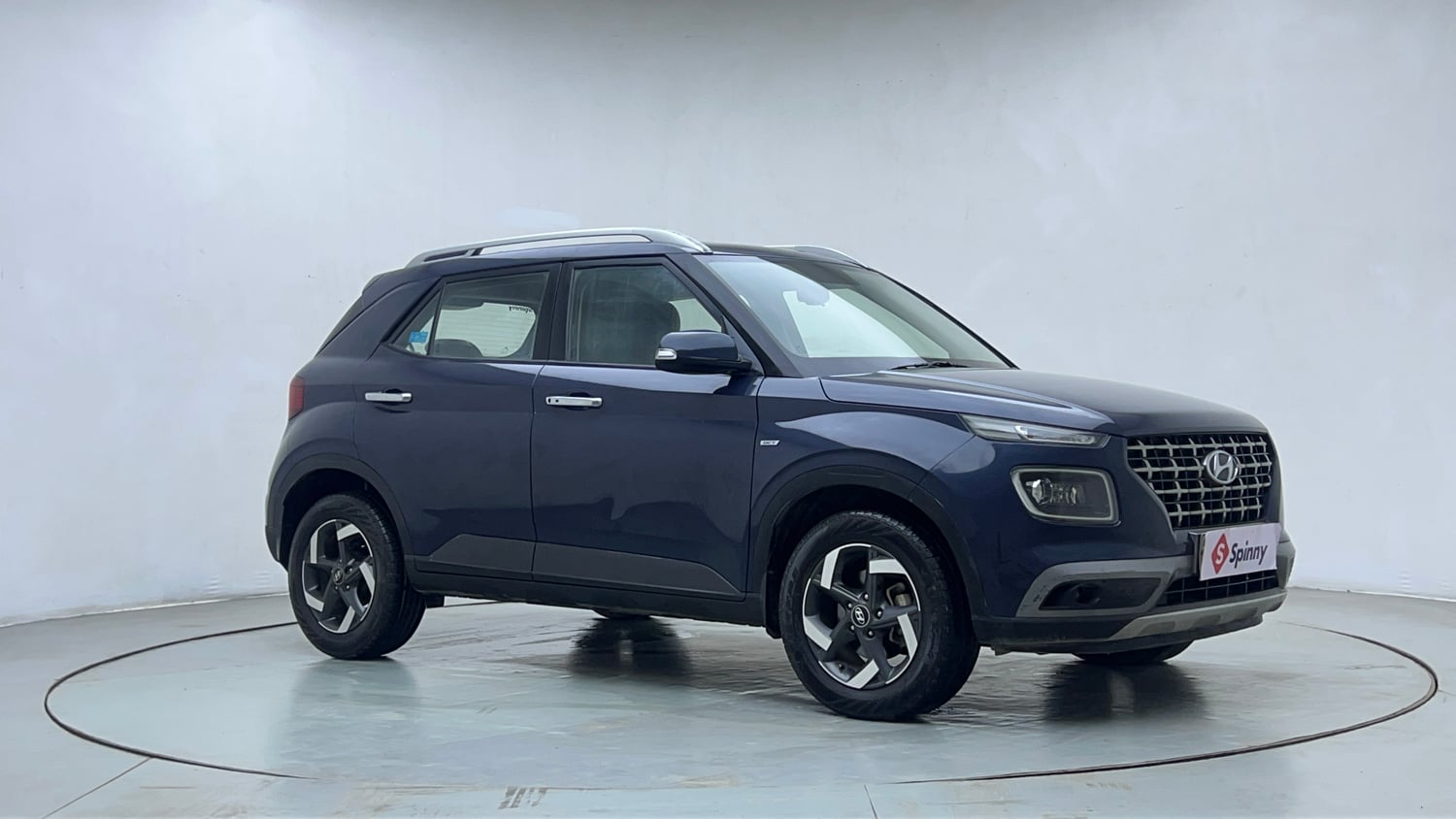 Used 2020 Hyundai Venue SX Plus 1.0 Turbo DCT Petrol Automatic exterior RIGHT FRONT CORNER VIEW