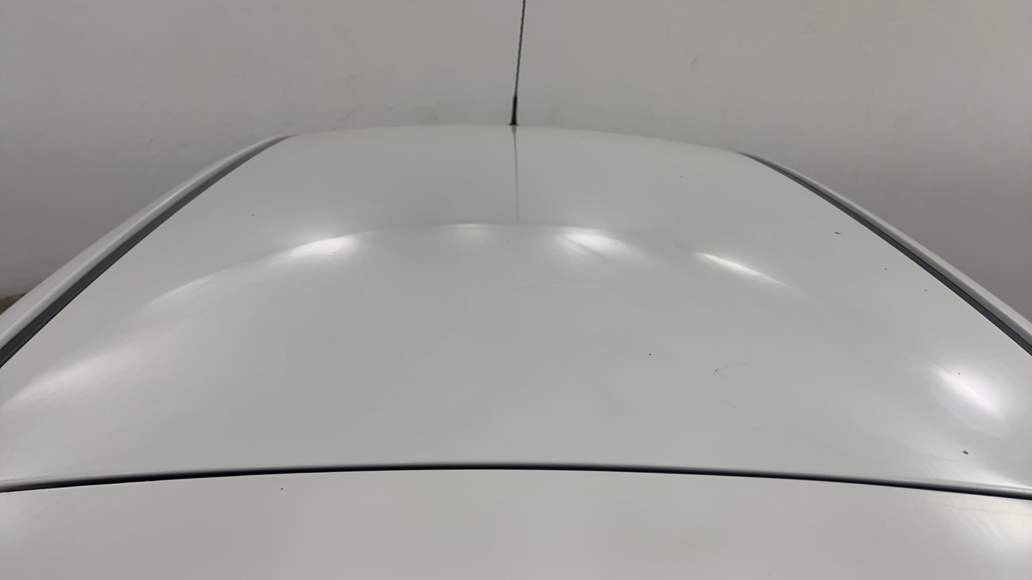 Used 2015 Hyundai i10 Magna 1.1 iRDE2 Petrol Manual exterior EXTERIOR ROOF VIEW