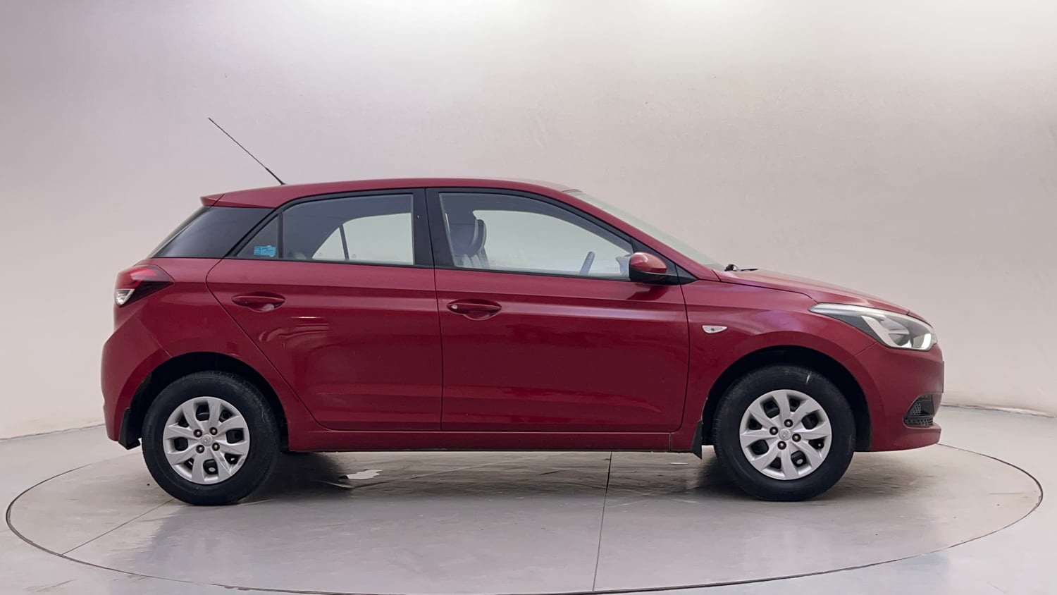 Used 2017 Hyundai Elite i20 Magna Executive 1.2 Petrol Manual exterior RIGHT SIDE VIEW