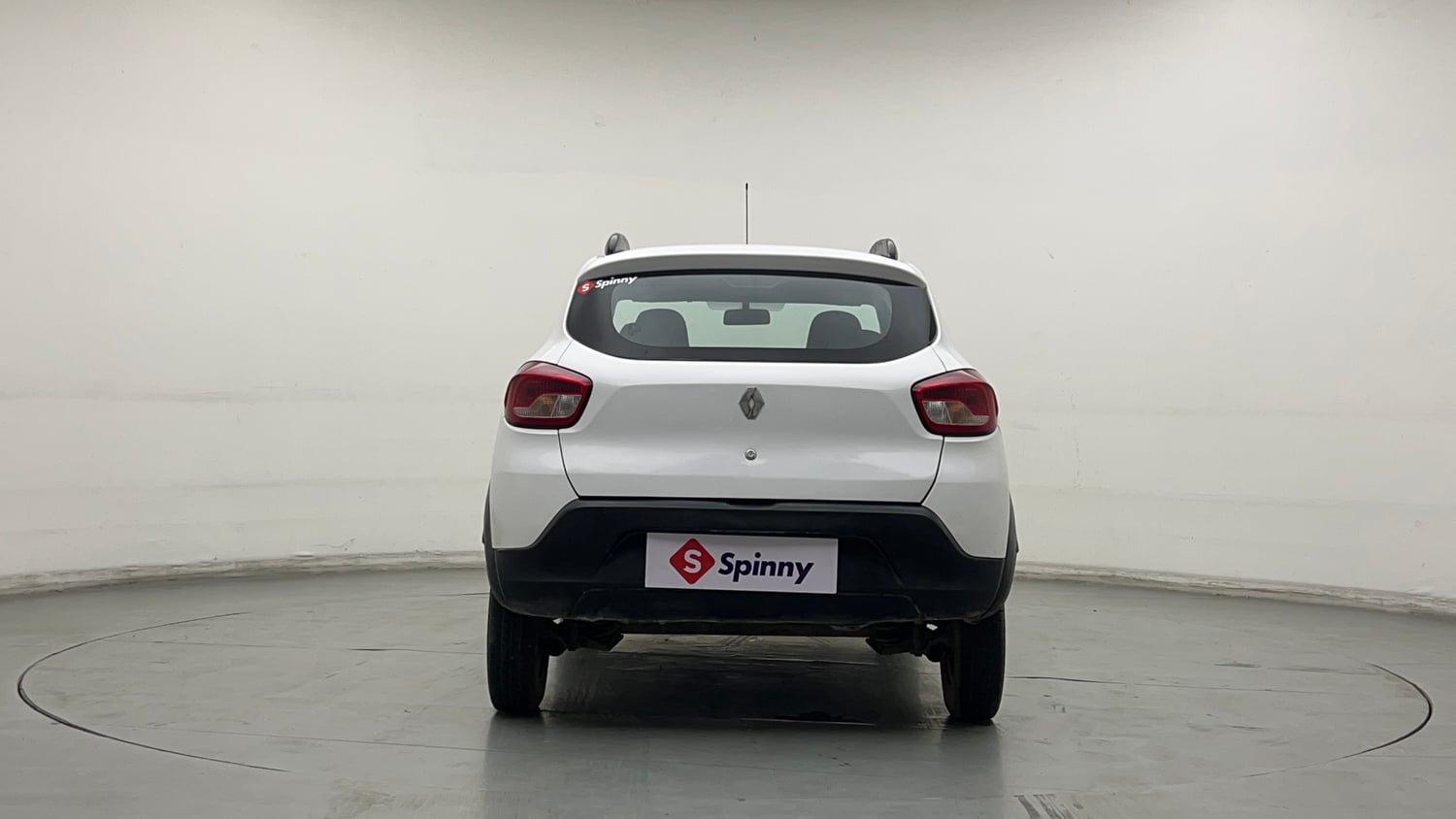 Used 2017 Renault Kwid 1.0 RXT Petrol Manual exterior BACK VIEW