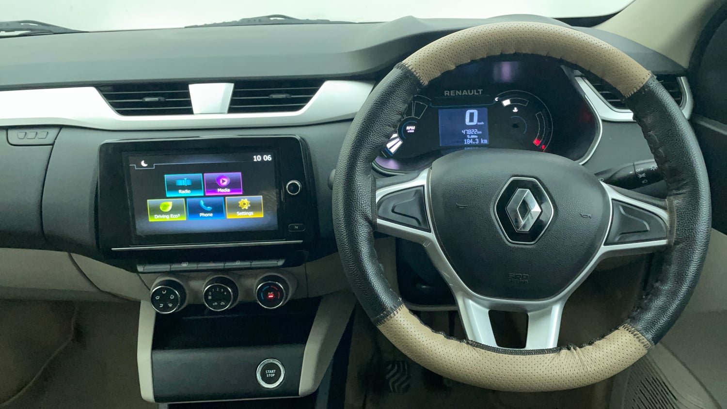 Used 2019 Renault Triber RXZ Petrol Manual interior STEERING VIEW