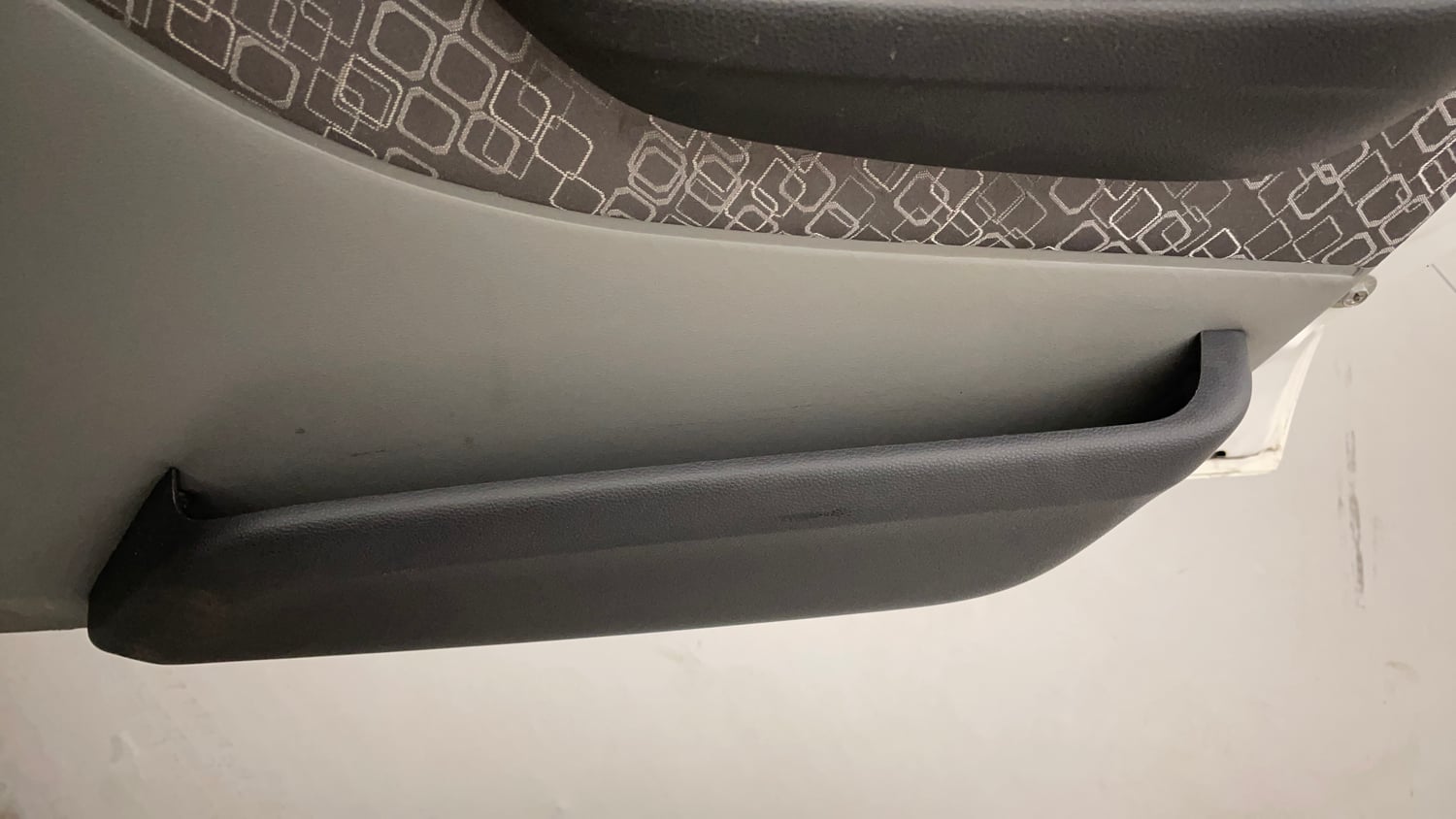 Used 2019 Maruti Suzuki Alto 800 LXi Petrol Manual top_features Door pockets