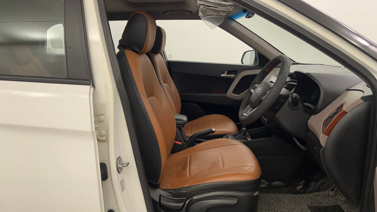 Used 2020 Hyundai Creta SX 1.6 AT CRDi Diesel Automatic interior RIGHT SIDE FRONT DOOR CABIN VIEW
