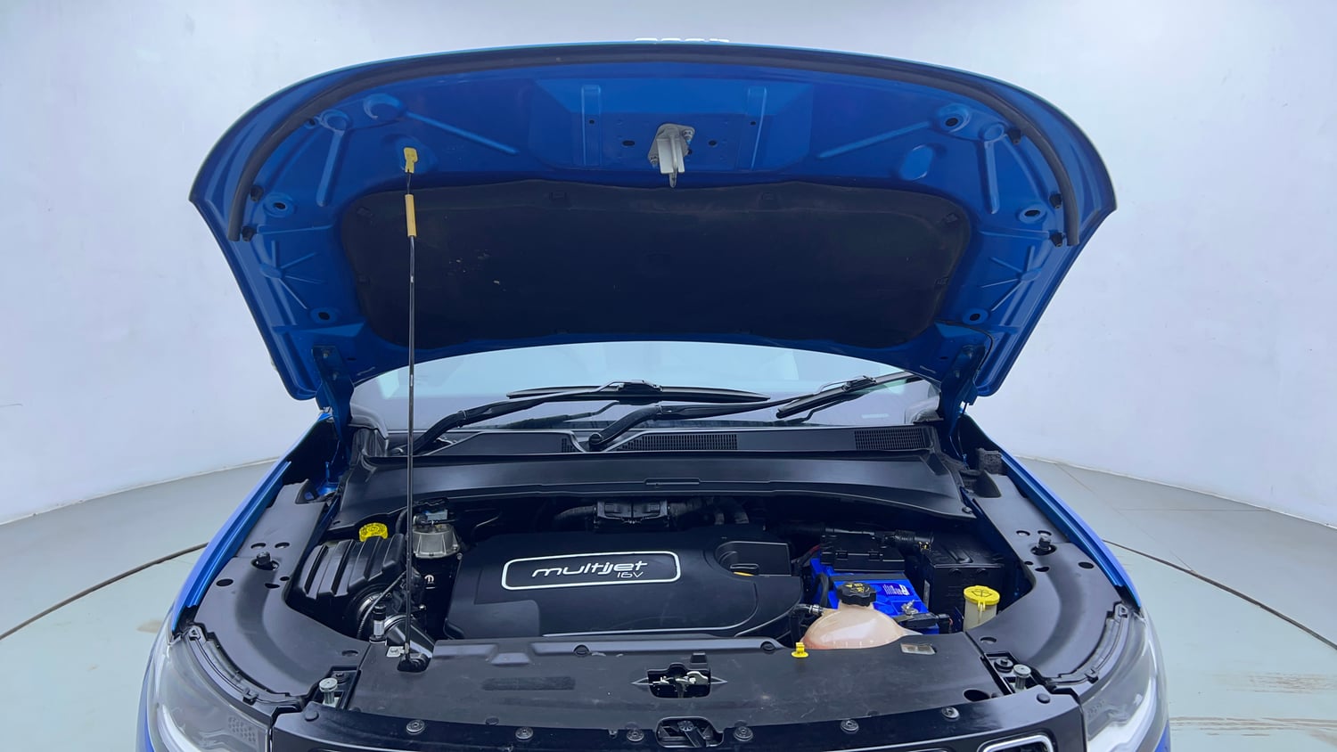 Used 2019 Jeep Compass Limited Plus Diesel 4x4 Diesel Manual engine ENGINE & BONNET OPEN FRONT VIEW