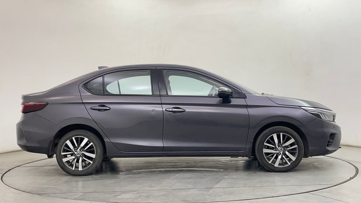 Used 2021 Honda City VX Petrol Petrol Manual exterior RIGHT SIDE VIEW