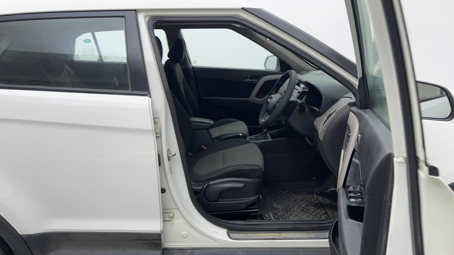 Used 2018 Hyundai Creta SX Plus 1.6 AT Petrol Petrol Automatic interior RIGHT SIDE FRONT DOOR CABIN VIEW