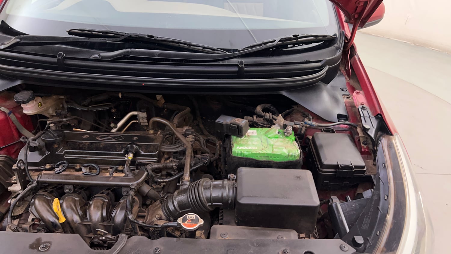 Used 2017 Hyundai Elite i20 Magna Executive 1.2 Petrol Manual engine ENGINE LEFT SIDE HINGE & APRON VIEW