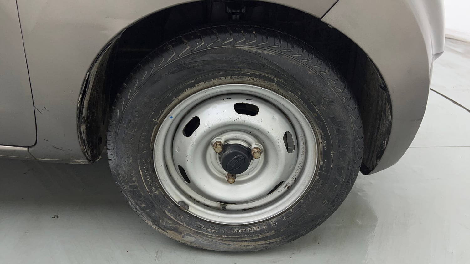 Used 2018 Datsun Redi-GO A Petrol Manual tyres RIGHT FRONT TYRE RIM VIEW