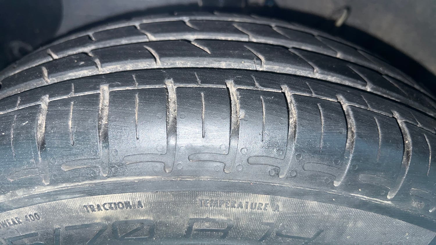 Used 2022 Hyundai Grand i10 Nios Magna 1.2 Kappa VTVT Petrol Manual tyres LEFT FRONT TYRE TREAD VIEW