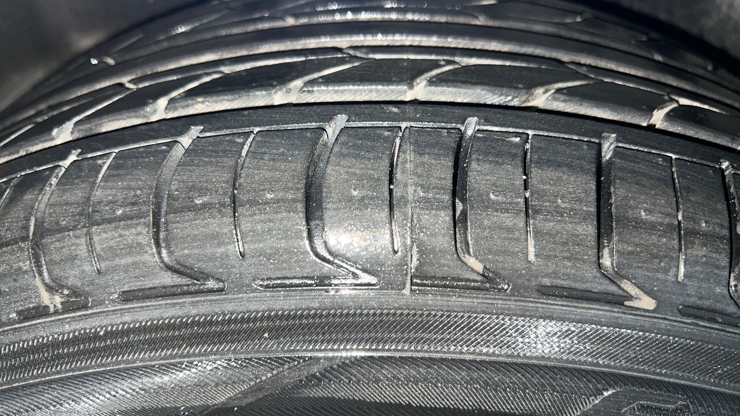 Used 2020 Maruti Suzuki Ciaz Alpha Hybrid 1.5 Petrol Manual tyres RIGHT REAR TYRE TREAD VIEW