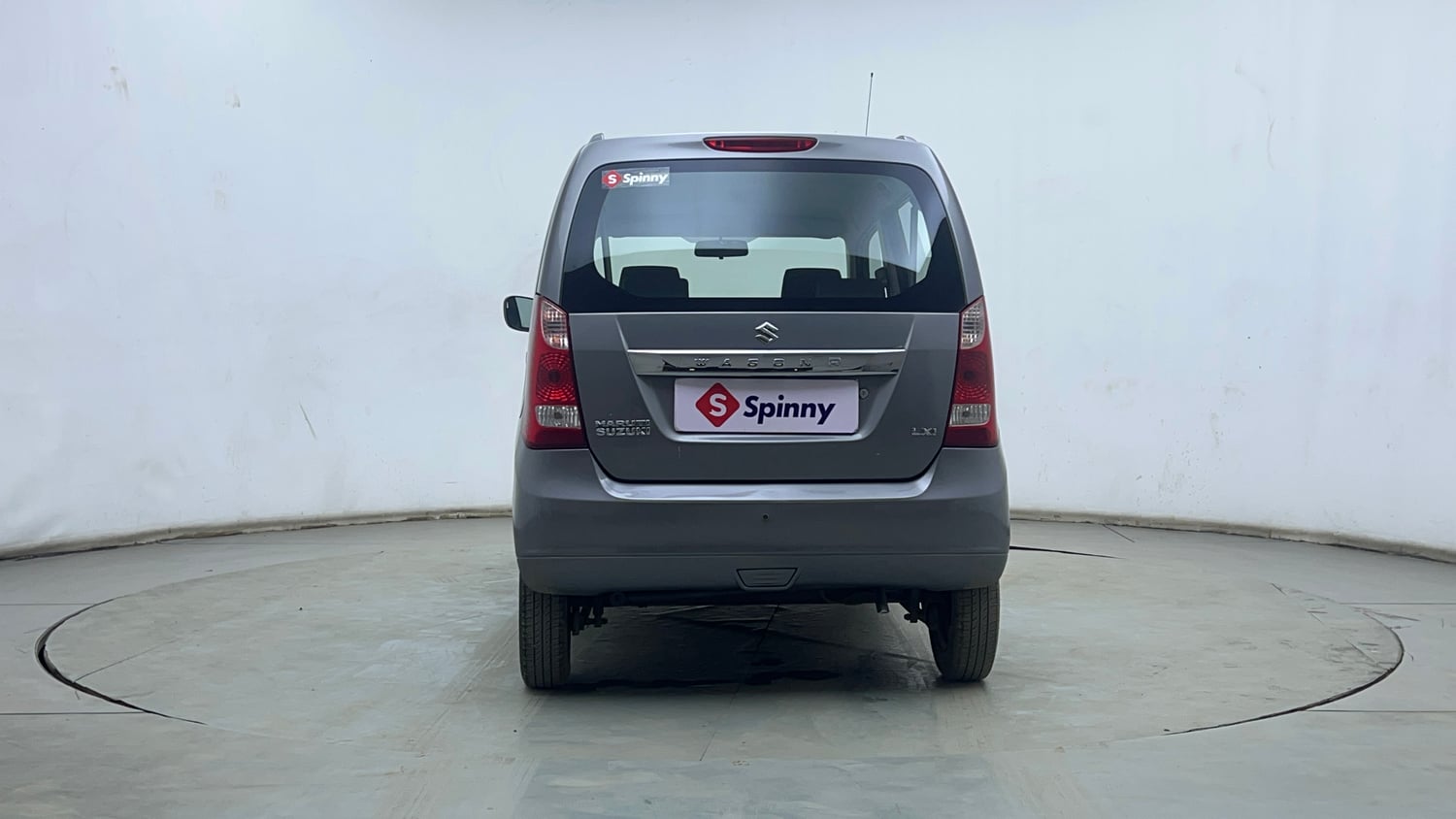 Used 2014 Maruti Suzuki Wagon R LXI Petrol Manual exterior BACK VIEW