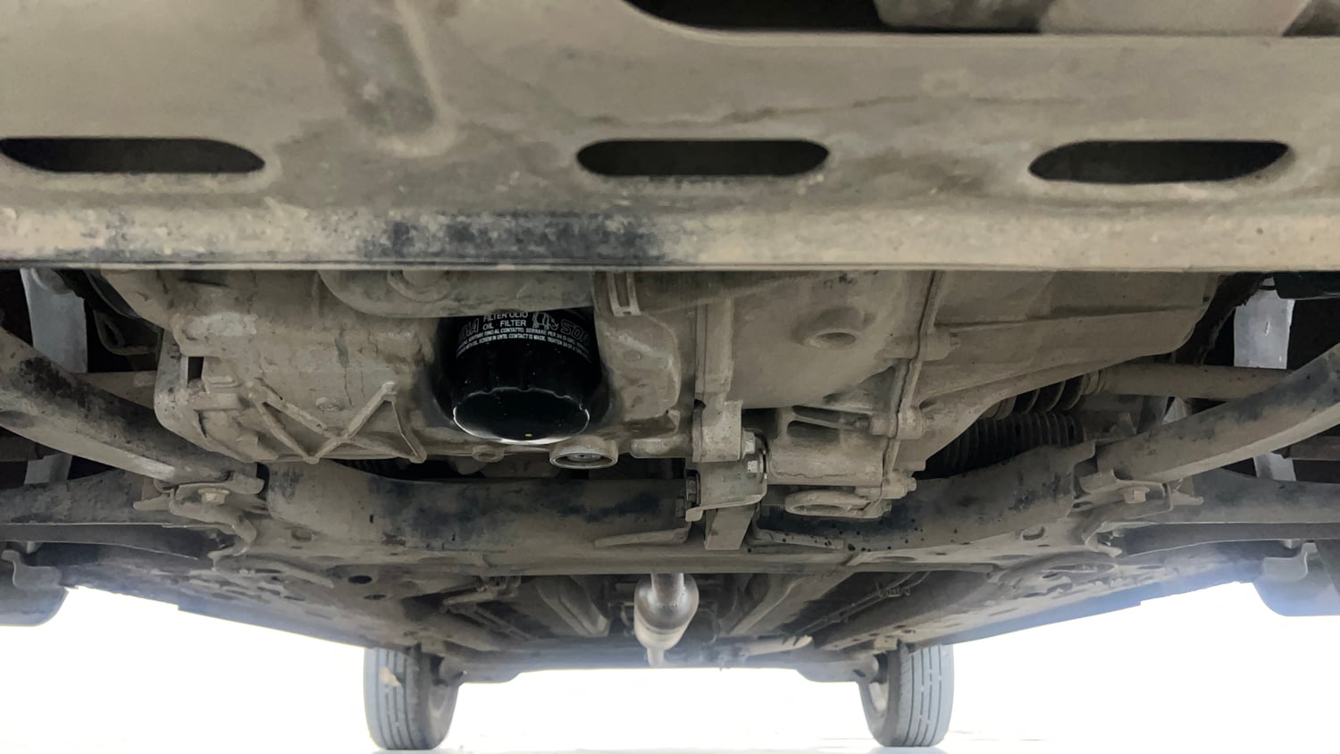 Used 2023 Nissan Magnite XV Petrol Manual extra FRONT LEFT UNDERBODY VIEW