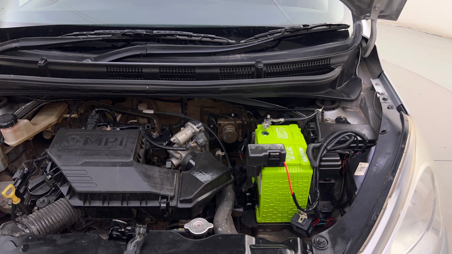 Used 2020 Hyundai Santro Asta Petrol Manual engine ENGINE LEFT SIDE HINGE & APRON VIEW