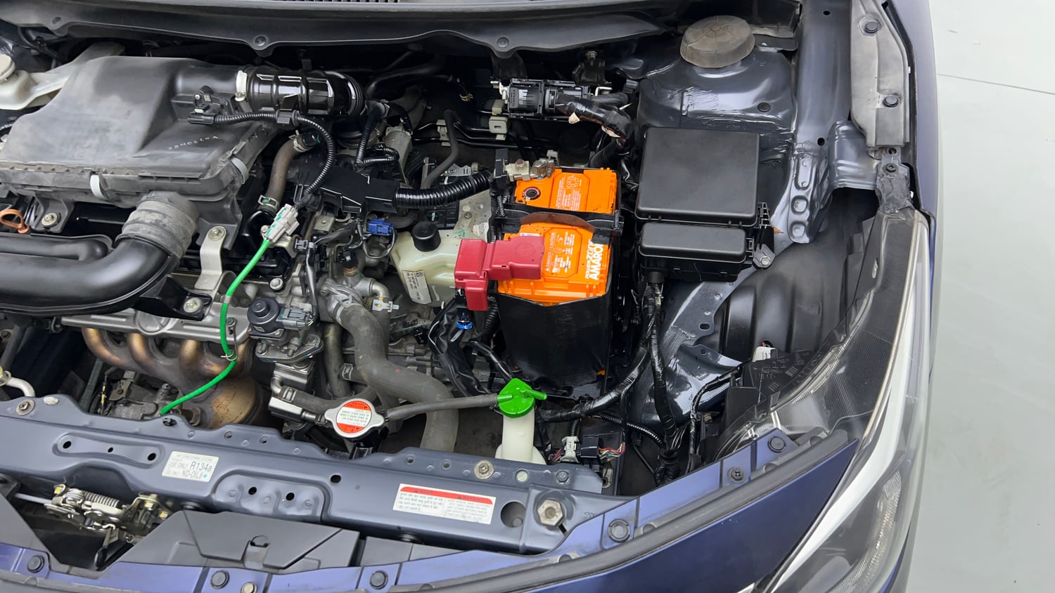 Used 2022 Toyota Glanza V AMT Petrol Automatic engine ENGINE LEFT SIDE VIEW