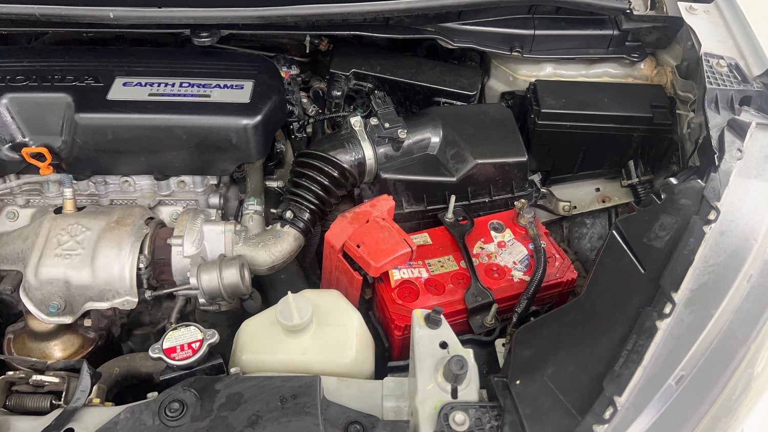 Used 2019 Honda WR-V VX MT Diesel Diesel Manual engine ENGINE LEFT SIDE VIEW