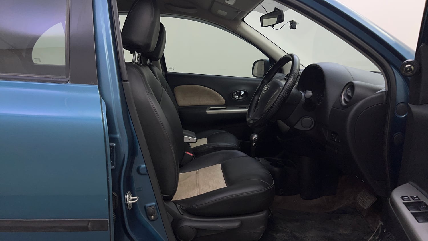 Used 2016 Nissan Micra XV CVT Petrol Automatic interior RIGHT SIDE FRONT DOOR CABIN VIEW