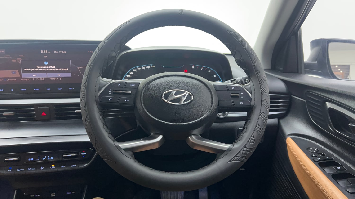 Used 2021 Hyundai i20 Asta 1.2 IVT Petrol Automatic interior STEERING VIEW