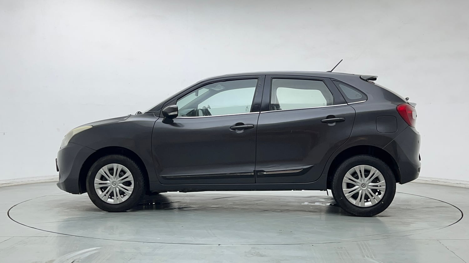 Used 2018 Maruti Suzuki Baleno Delta 1.2 Petrol Manual exterior LEFT SIDE VIEW