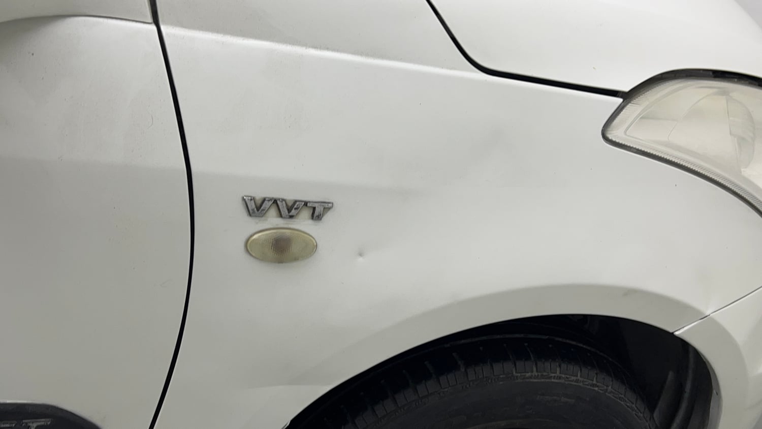 Used 2016 Maruti Suzuki Swift Lxi (O) Petrol Manual dents MINOR DENT
