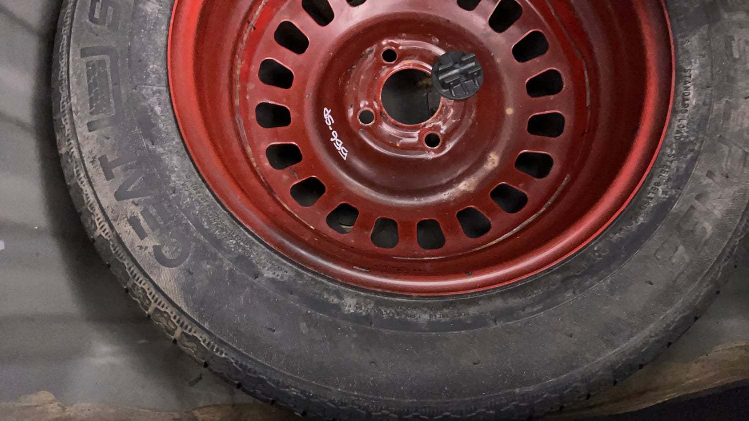 Used 2023 Nissan Magnite XL Petrol Manual tyres SPARE TYRE VIEW