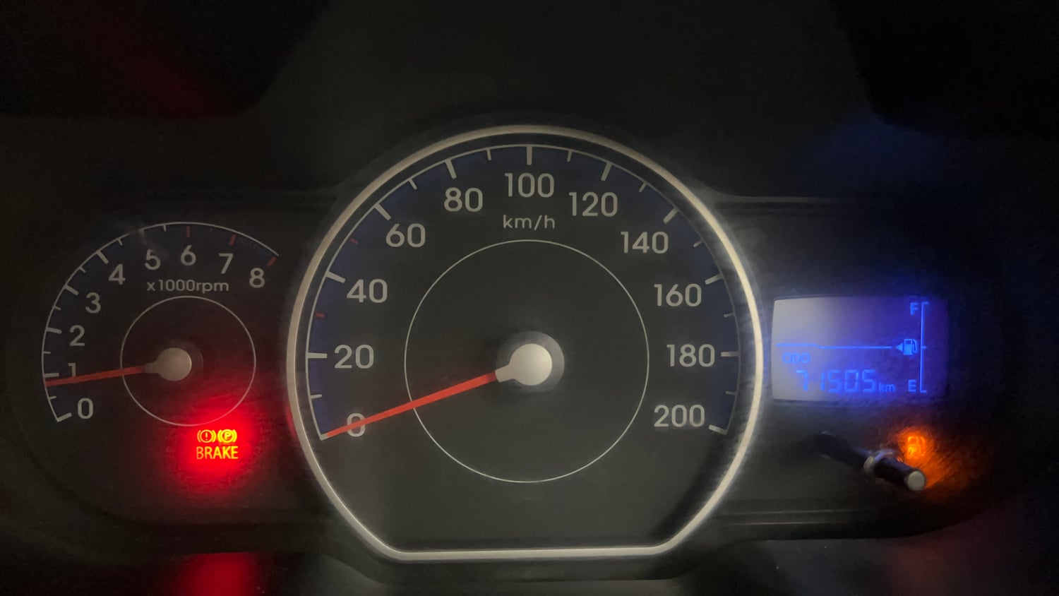 Used 2015 Hyundai i10 Magna 1.1 iRDE2 Petrol Manual interior CLUSTERMETER VIEW