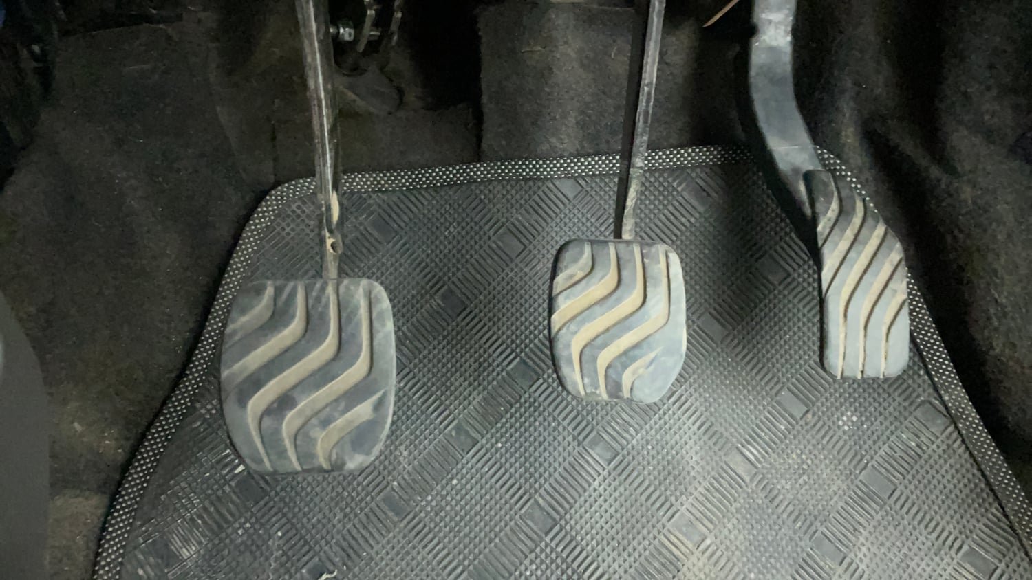 Used 2017 Datsun Redi-GO T (O) Petrol Manual interior PEDALS VIEW
