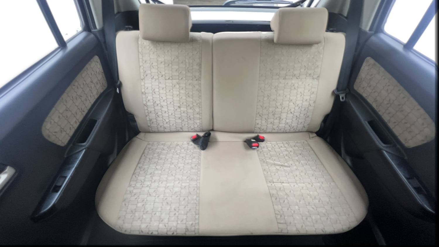 Used 2017 Maruti Suzuki Wagon R VXI+ Petrol Manual interior REAR SEAT CONDITION VIEW