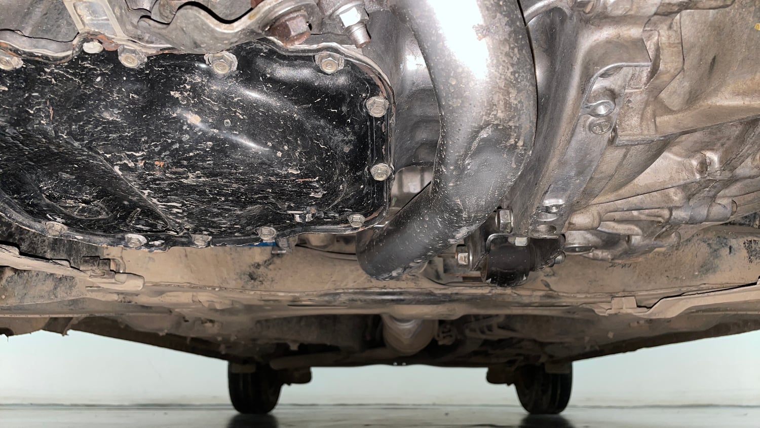 Used 2014 Honda Amaze 1.5 S i-DTEC Diesel Manual extra FRONT LEFT UNDERBODY VIEW