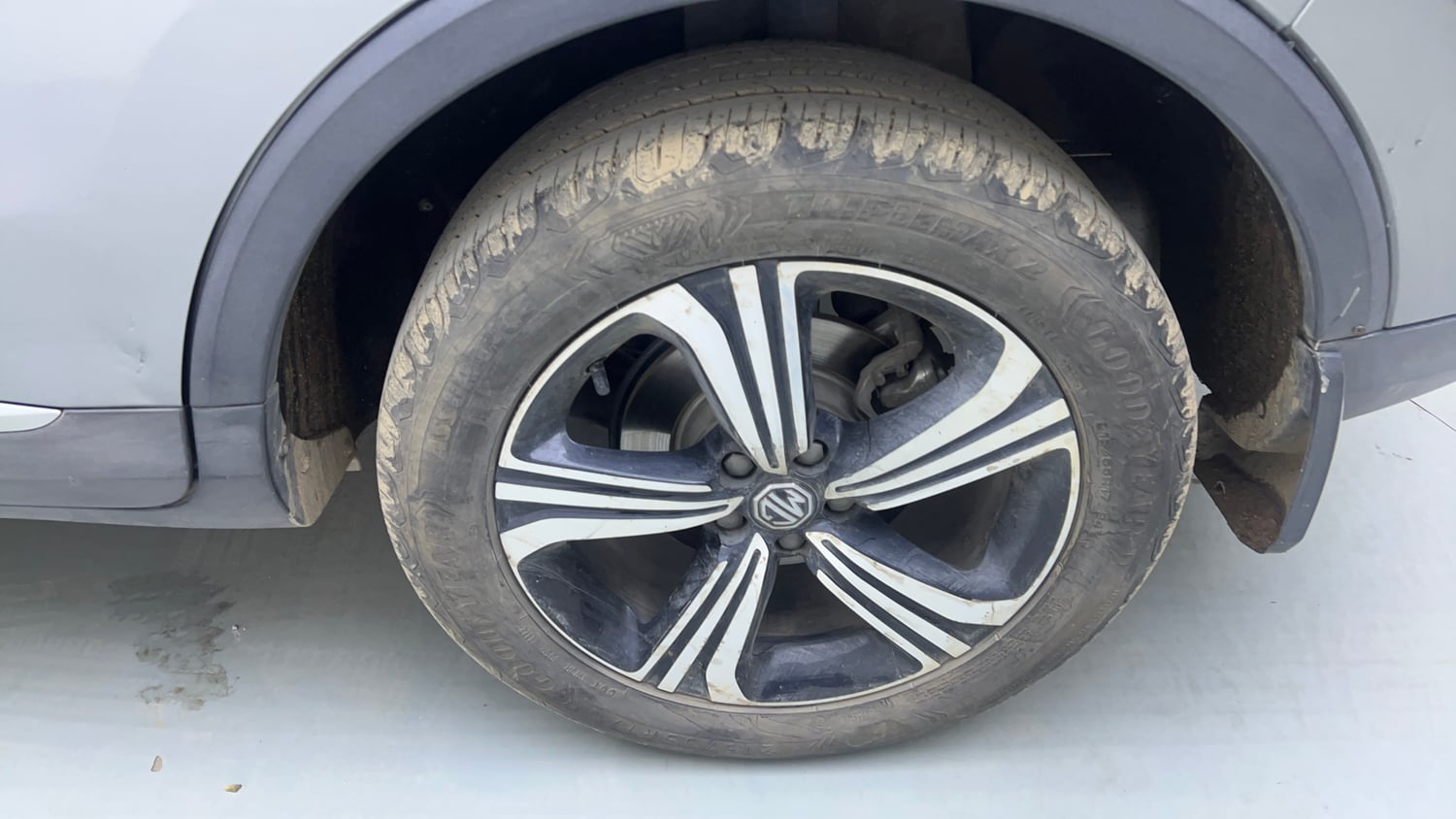 Used 2023 MG Motors Astor Sharp 1.5 CVT Old Generation Petrol Automatic tyres LEFT REAR TYRE RIM VIEW