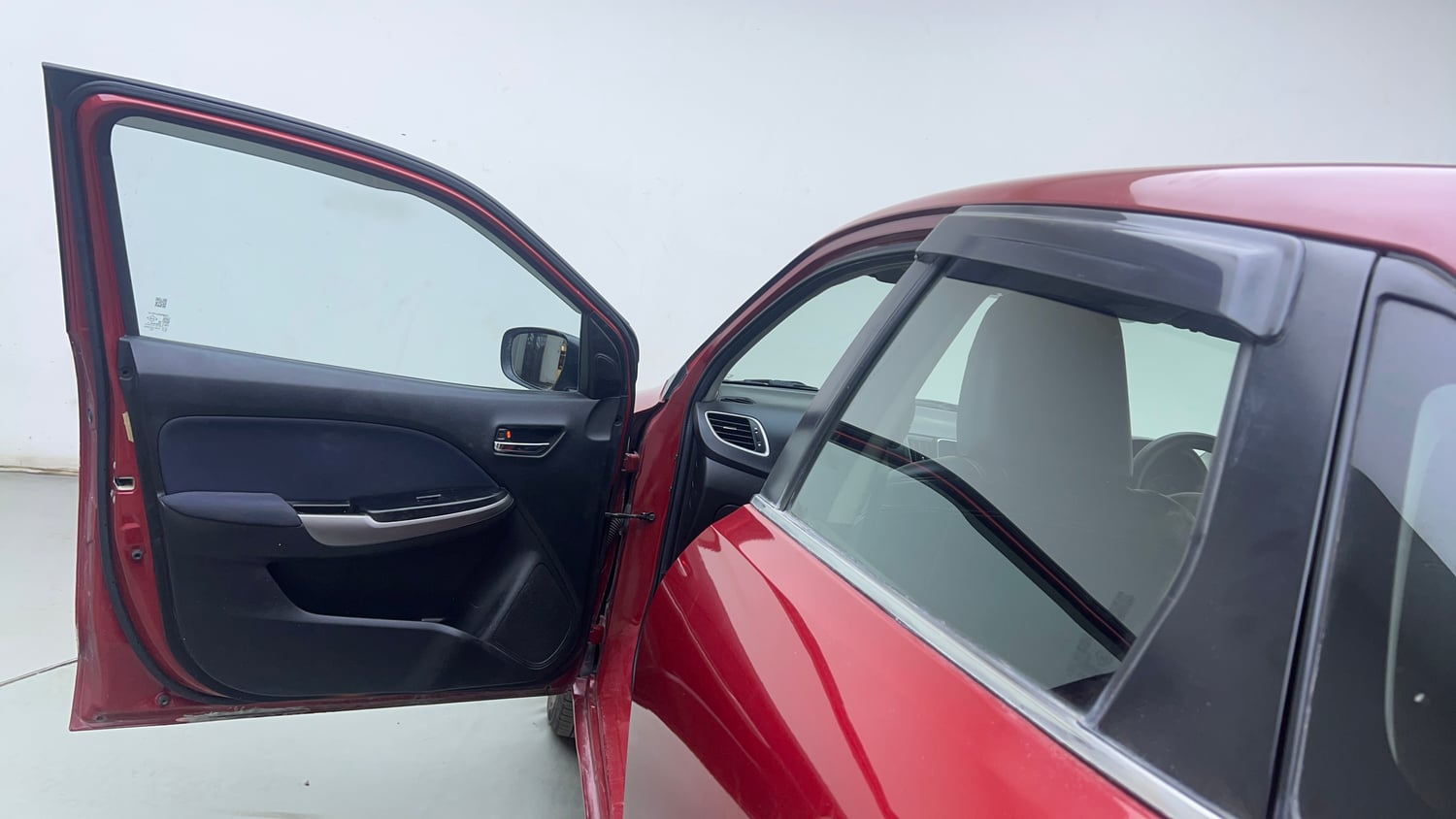 Used 2022 Maruti Suzuki Baleno Zeta Petrol Manual interior LEFT FRONT DOOR OPEN VIEW