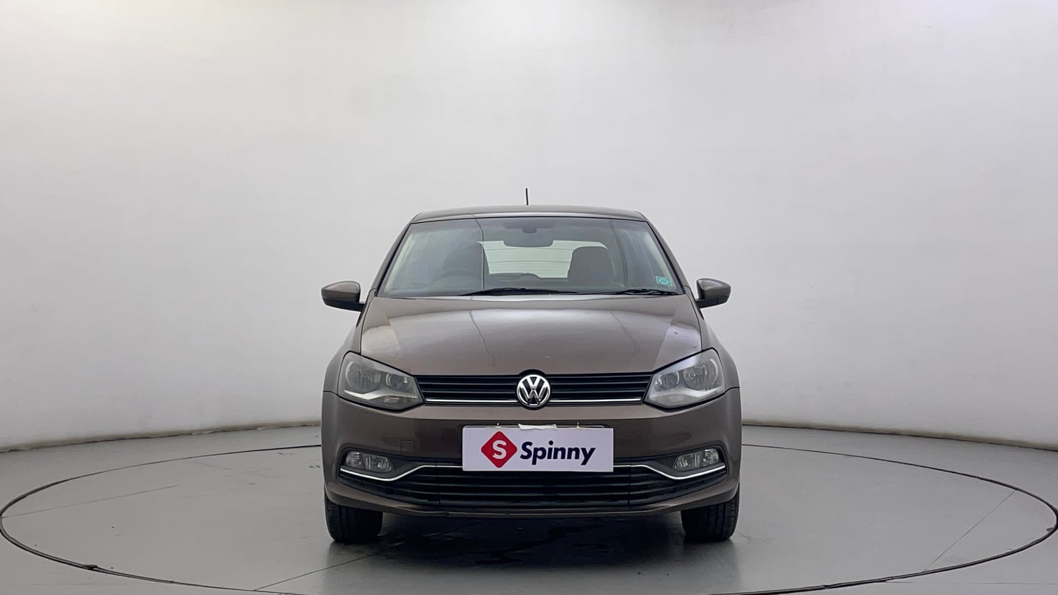 Used 2016 Volkswagen Polo Highline1.5L (D) Diesel Manual exterior FRONT VIEW