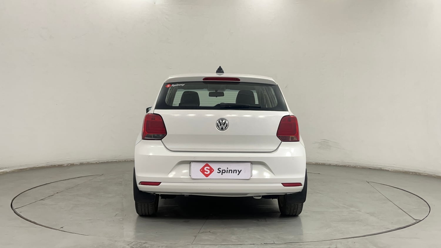 Used 2015 Volkswagen Polo Highline1.2L (P) Petrol Manual exterior BACK VIEW