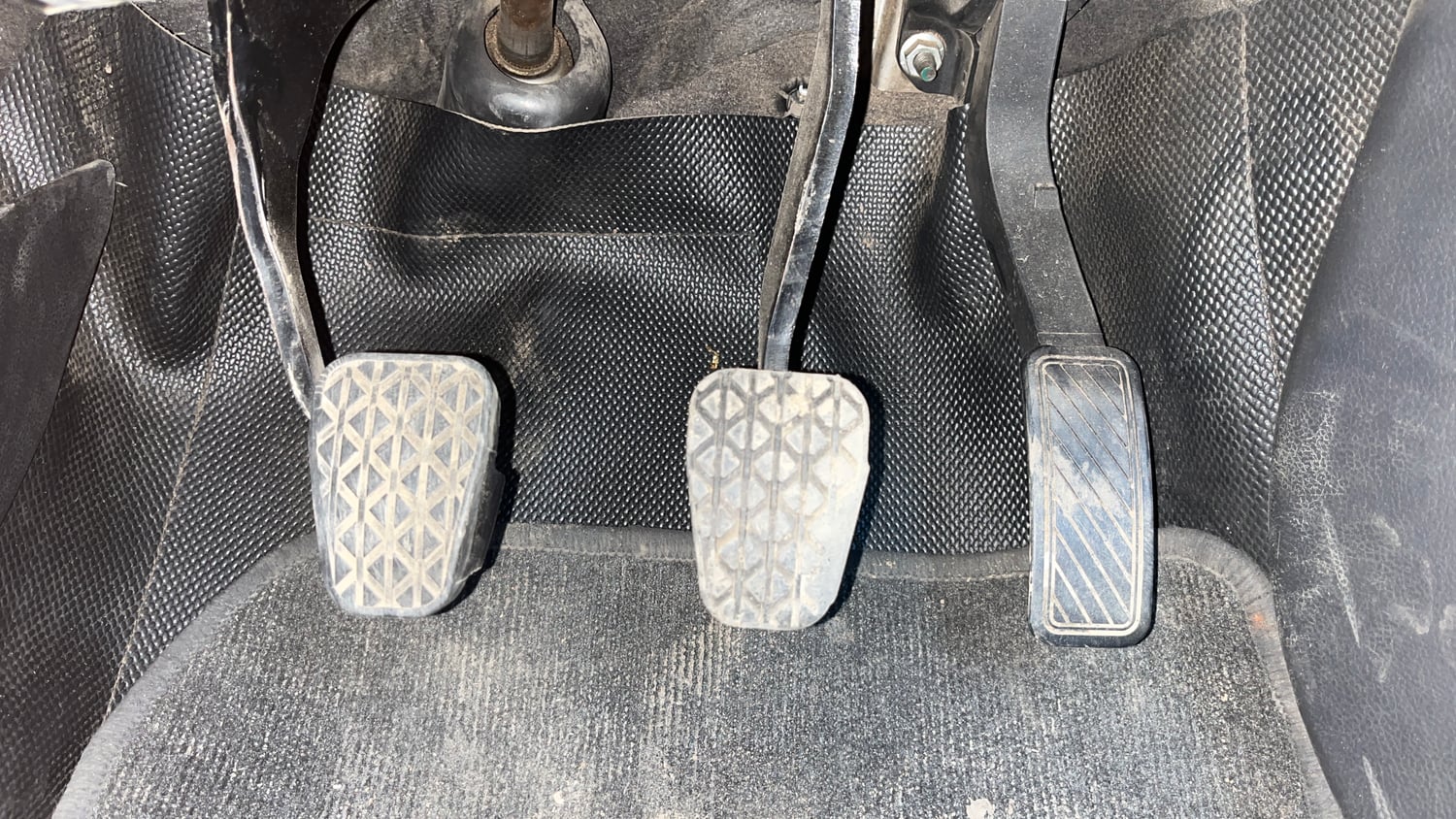 Used 2016 Ford Figo Trend 1.2 Ti-VCT Petrol Manual interior PEDALS VIEW