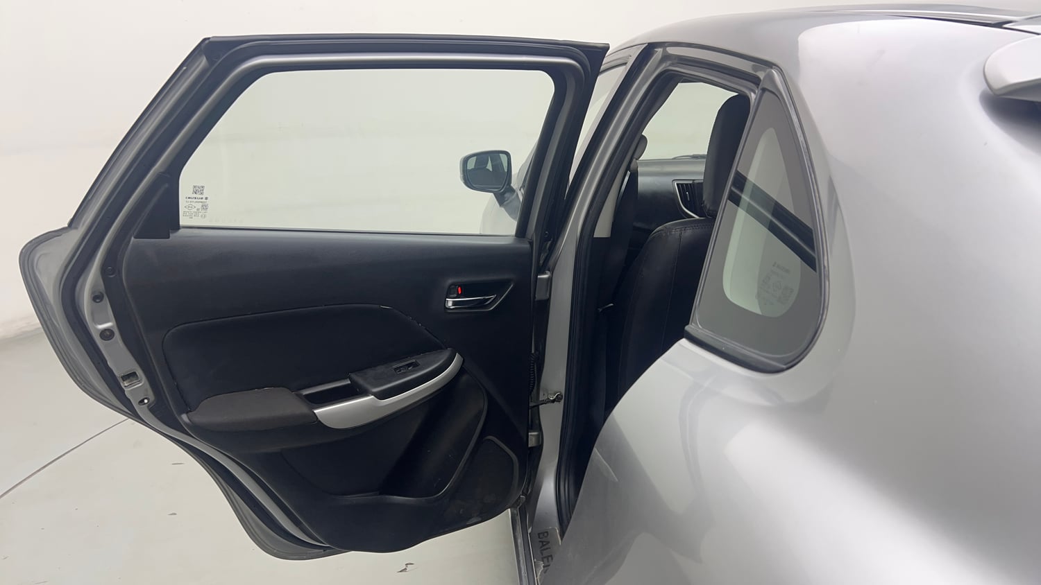 Used 2017 Maruti Suzuki Baleno Delta 1.2 Petrol Manual interior LEFT REAR DOOR OPEN VIEW